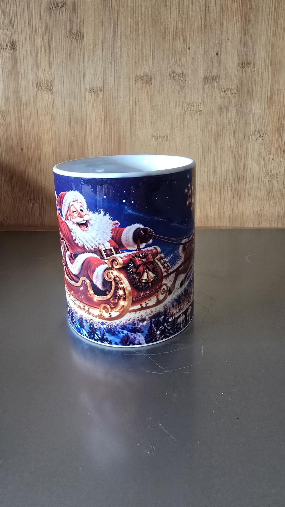 Tasse  "Santa is coming"